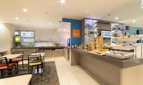 Holiday Inn Express Amiens - photo 2